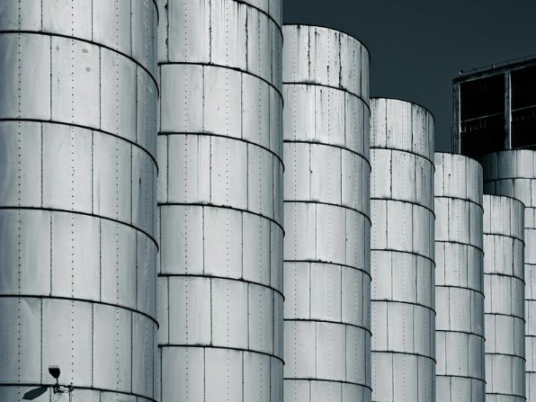  In many tank farms, the narrow gaps between storage tanks is very small