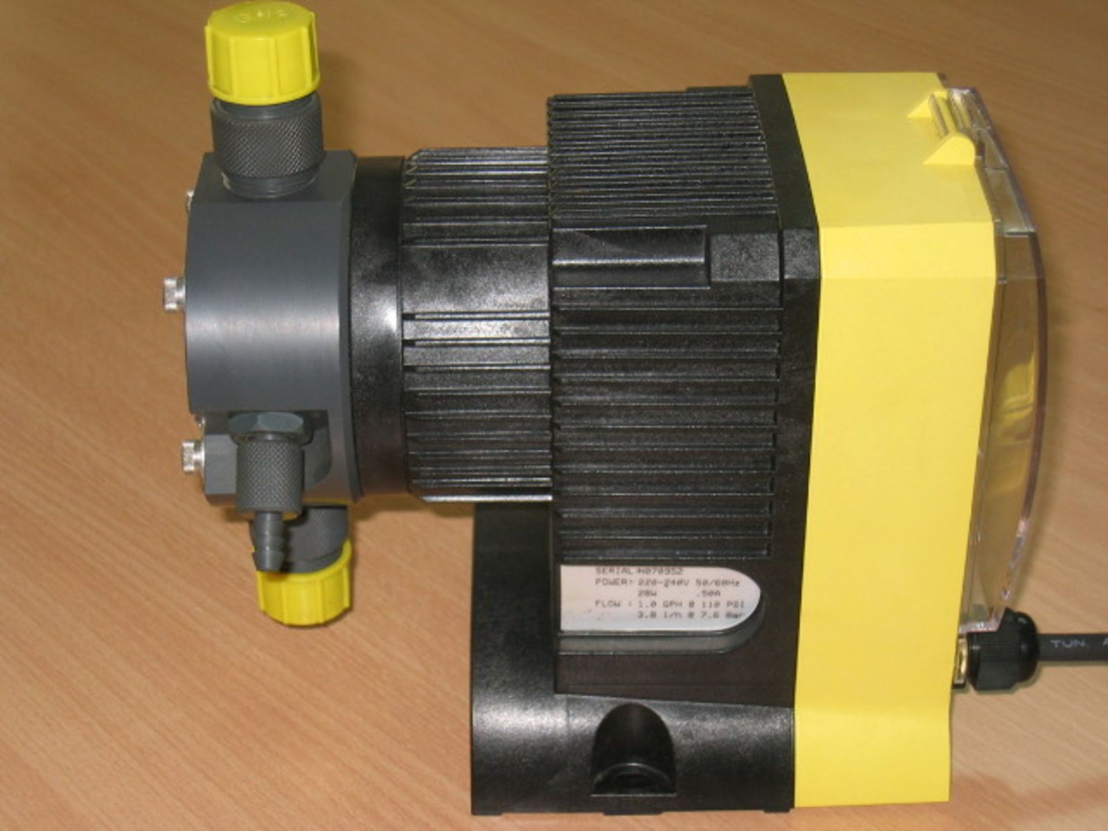 Dosing pump – Roytronics P+ 014