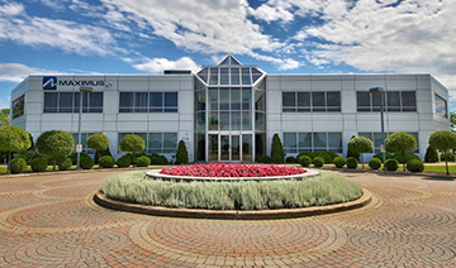 MAXIMUS, developed and manufactured in Quebec (Canada)