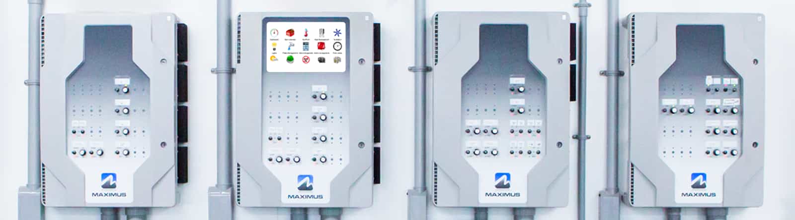 Système de contrôle avicole - Le contrôleur MAXIMUS est conçu pour optimiser la production de votre poulailler.