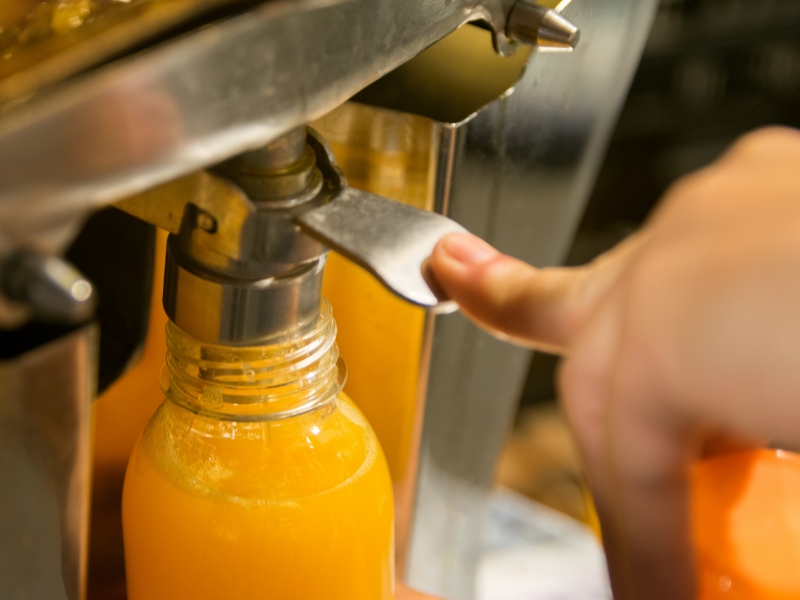Thomas_Beverage_Dispensing_Pumps_Card.jpg