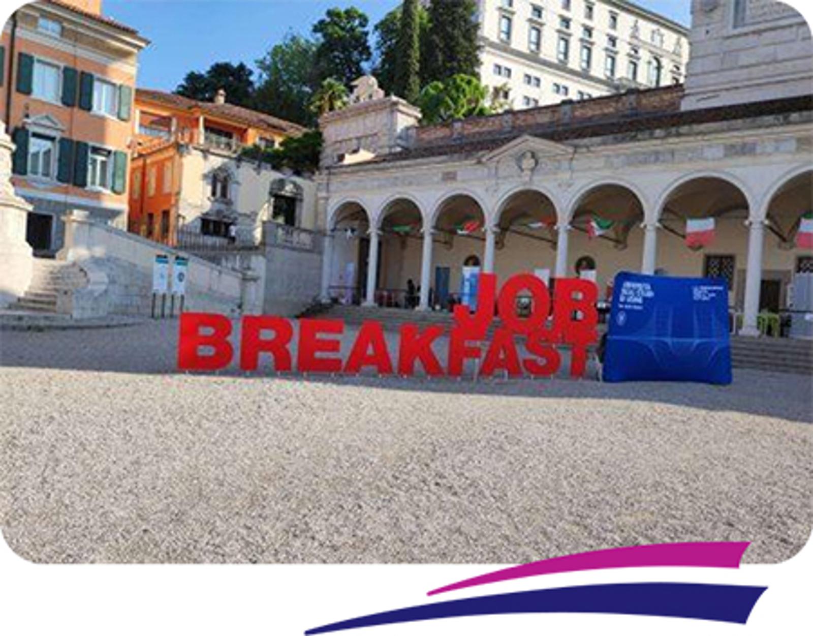 job-breakfast-2023-ir-image-v1-146.jpg