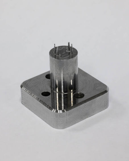 Product-Photo-precision-machined metal component