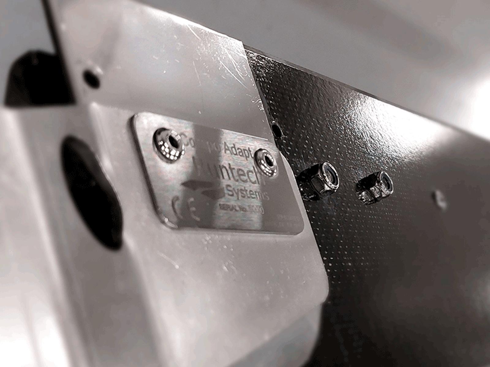 Runtech-carbon-fiber-products.png