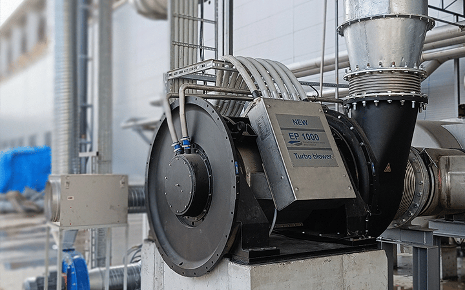 runtech-ep-turbo-blower-with-magnetic-bearings.png
