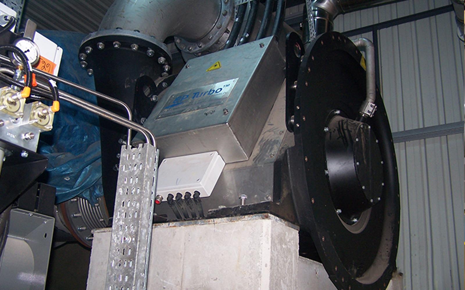 Runtech Systems rebuilds vacuum system at Kartonsan BM2, Turkey.