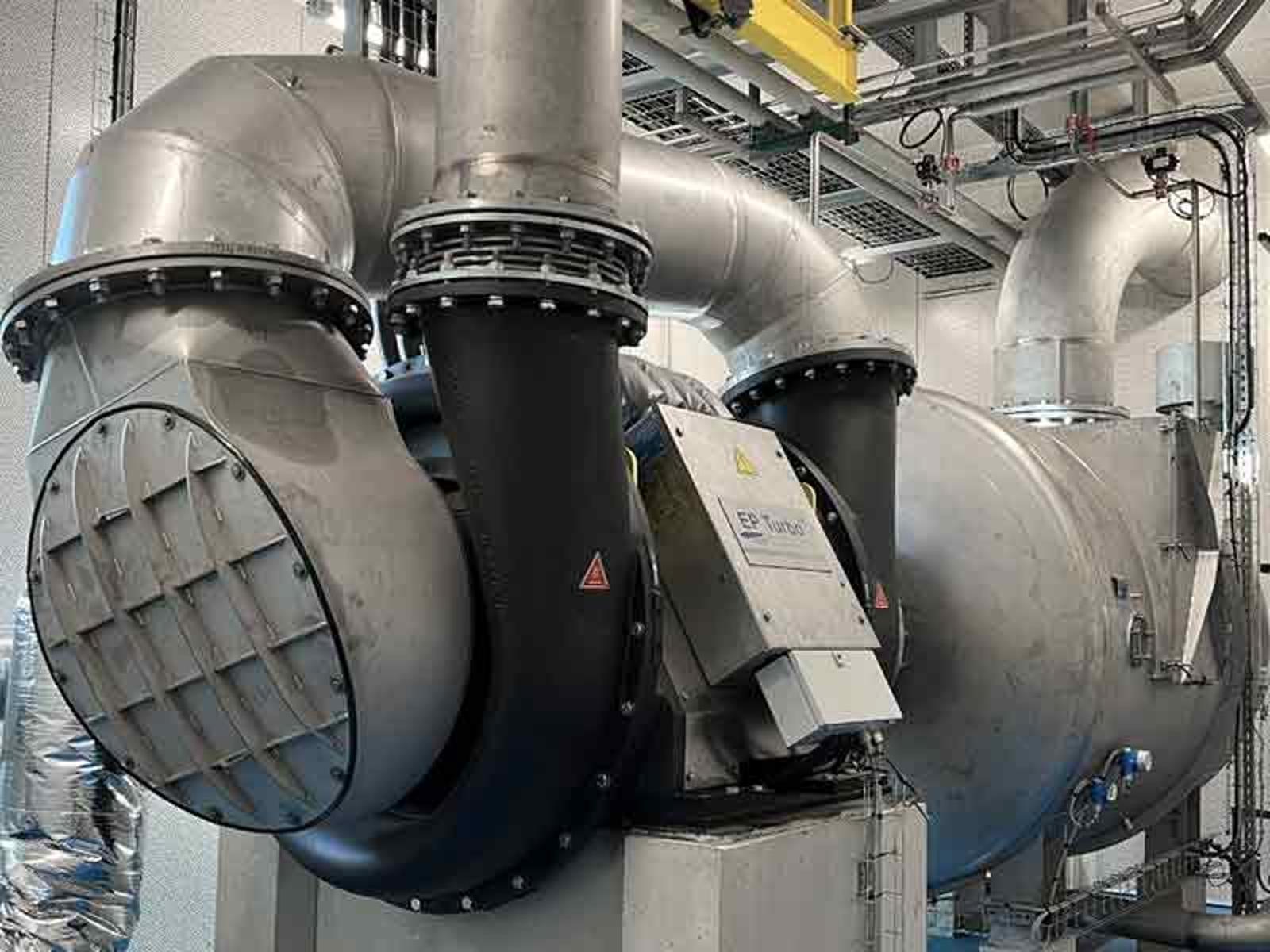 runtech-advanced-vacuum-blower-solutions.jpg