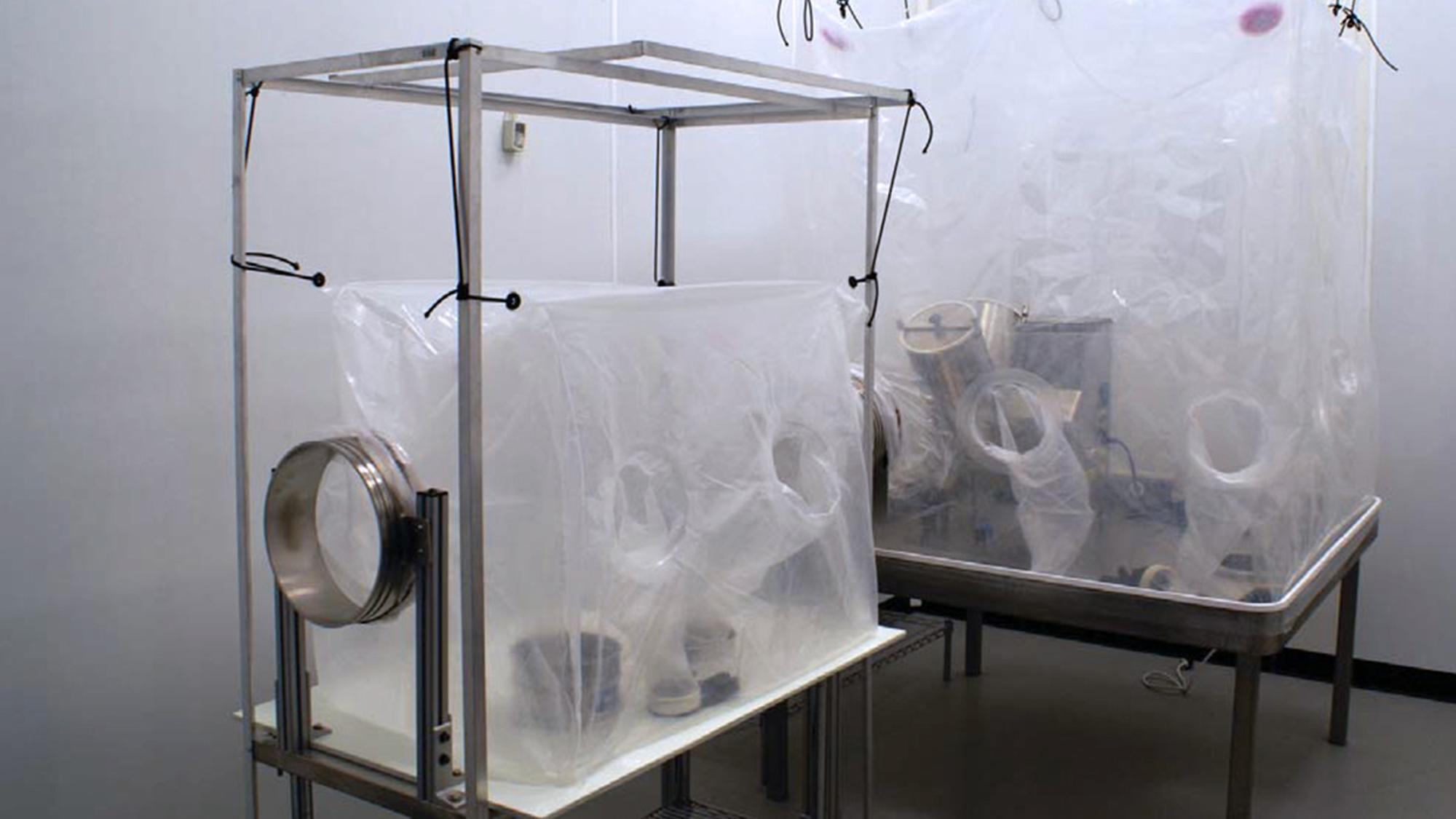 Spring Cont Liner Continuous Liners | Potent Compound Containment | ILC Dover