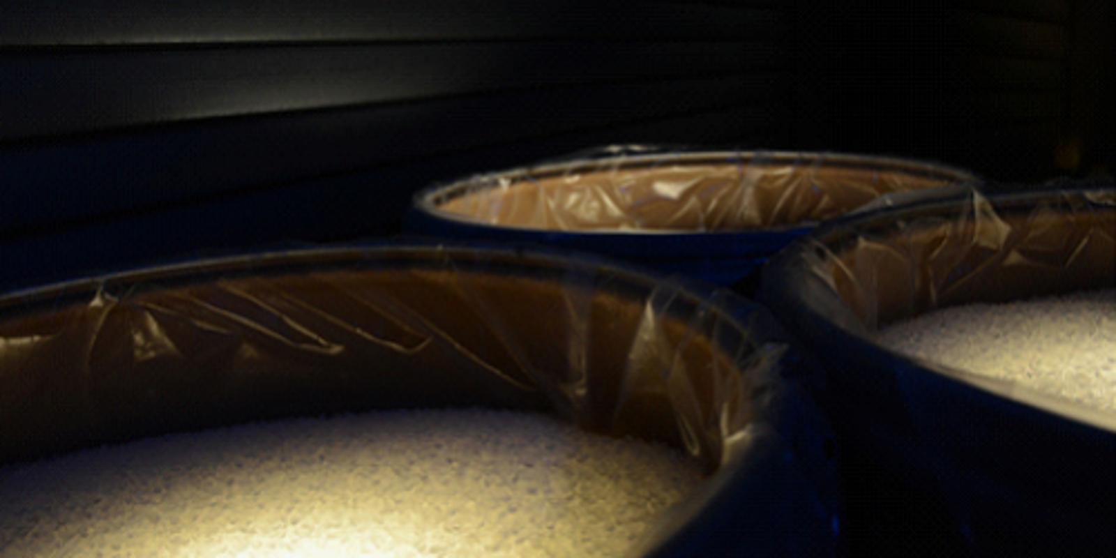 ILC Product Photo Interior Right Anti Static Liners for Drums