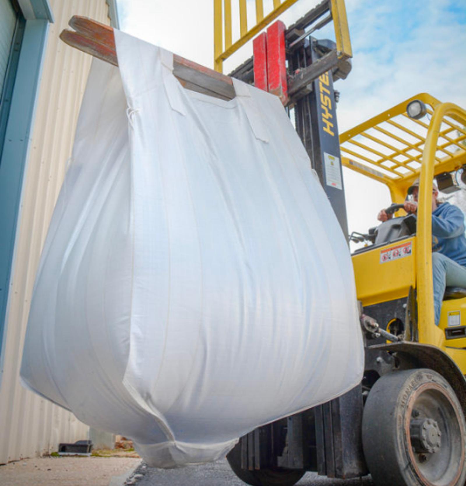 ILC Product Photo Packaging Baffle Liner Hero Plastic