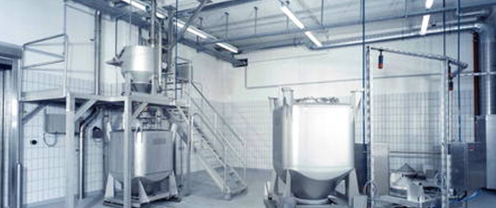 ILC Product Banner Container Units
