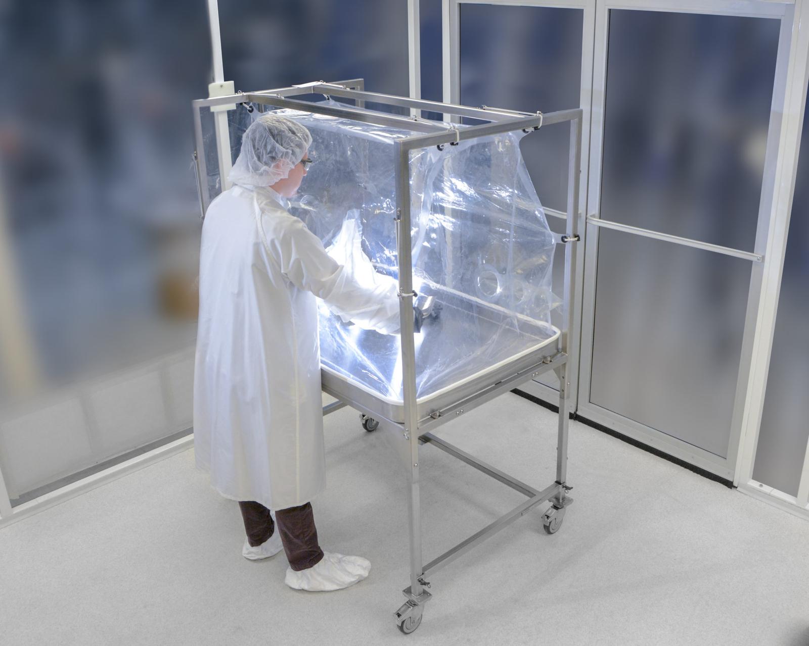 High Containment and Cost Savings With Single-Use Isolator Technology