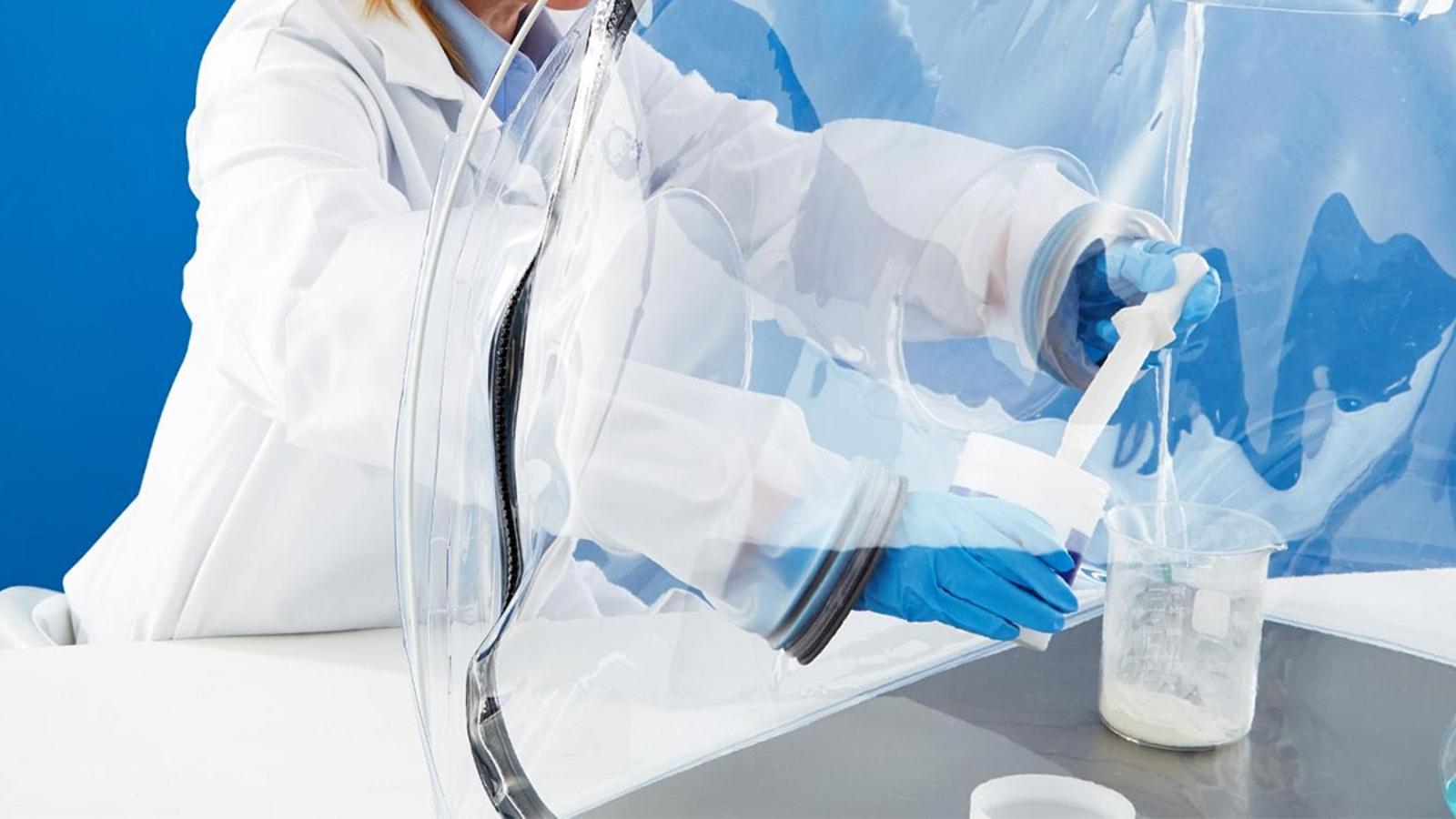 ILC Product Banner Pop Up Benchtop Isolator Header soloLab 2x