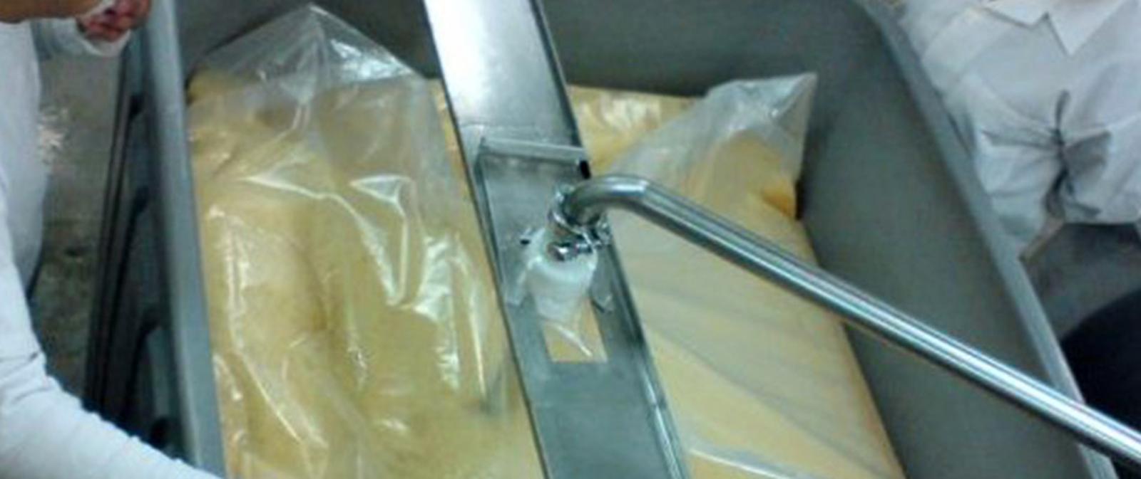 ILC Product Banner Liquid Form Fit Liners