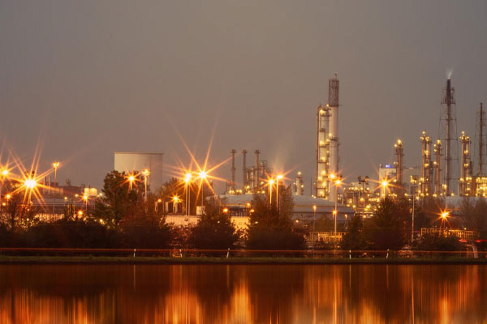 enhanced-oil-recovery-app-image.jpg