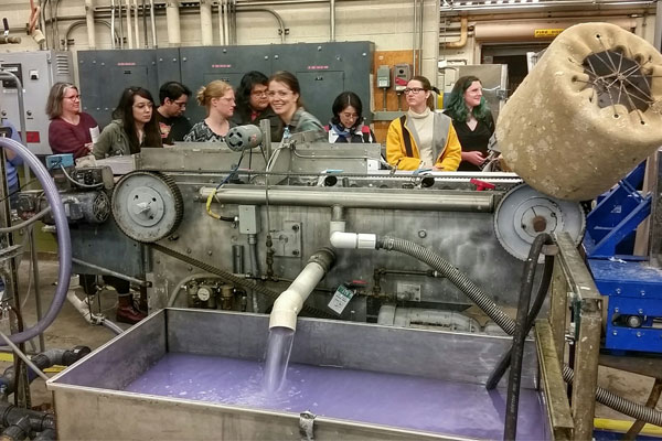 Students watch the NASH Vectra SX Vacuum Pump in action!