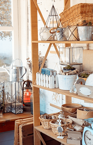 The Farmhouse Pop Up shops container