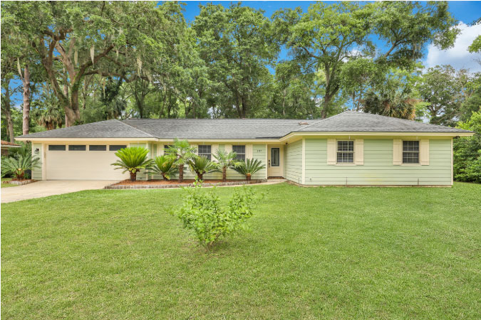 A beautiful, one-story home in Savannah’s Wilmington Park neighborhood on Wilmington Island.