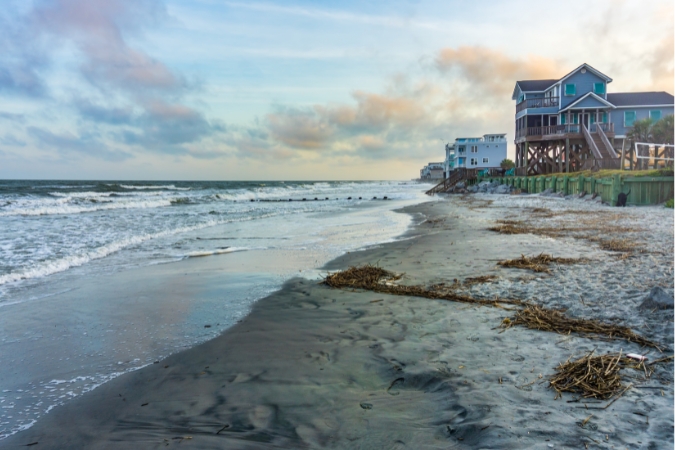GettyImages-1409118594_Folly_Beach_SC_beachfront_homes_(WS)_South_Carolina_Coast.jpg