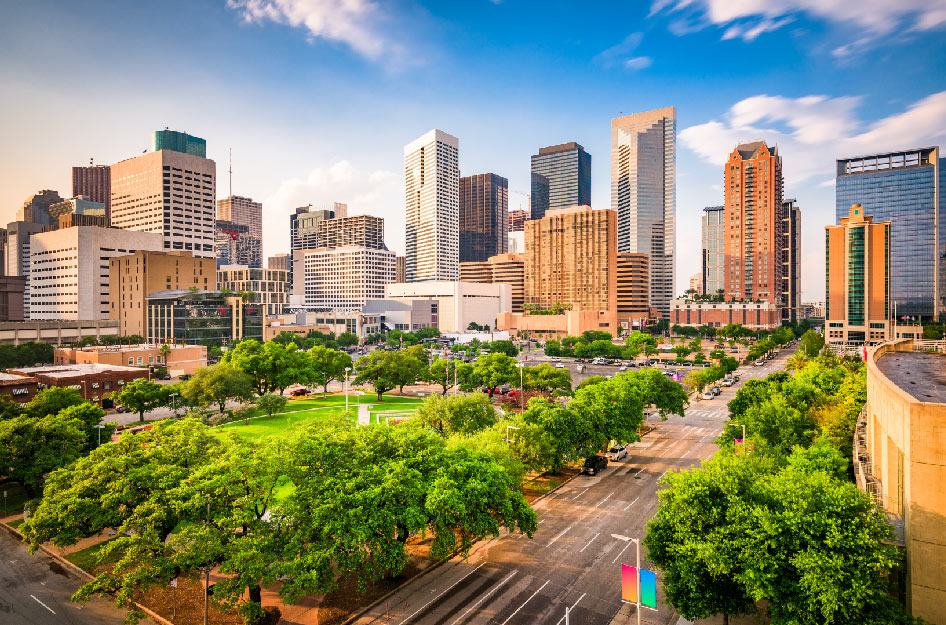 One of the pros of living in Houston is the impressive city skyline.