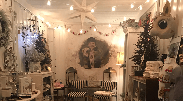 Portable pop up shop container