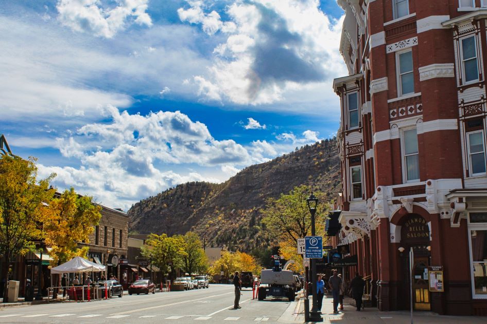 Downtown Durango, CO on a bright and sunny day. There are plenty of things to explore downtown when living in Durango, CO.