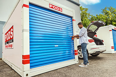 A happy customer about to pack his POD for storage in Honolulu