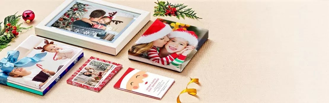 Custom photo gifts from a same-day service, which can be good last-minute Christmas gifts for mom.