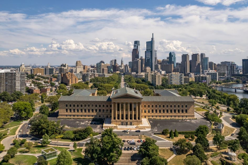 Aerial view of Philadelphia. Moving to Philadelphia can be made easier by picking the right Philadelphia moving service.