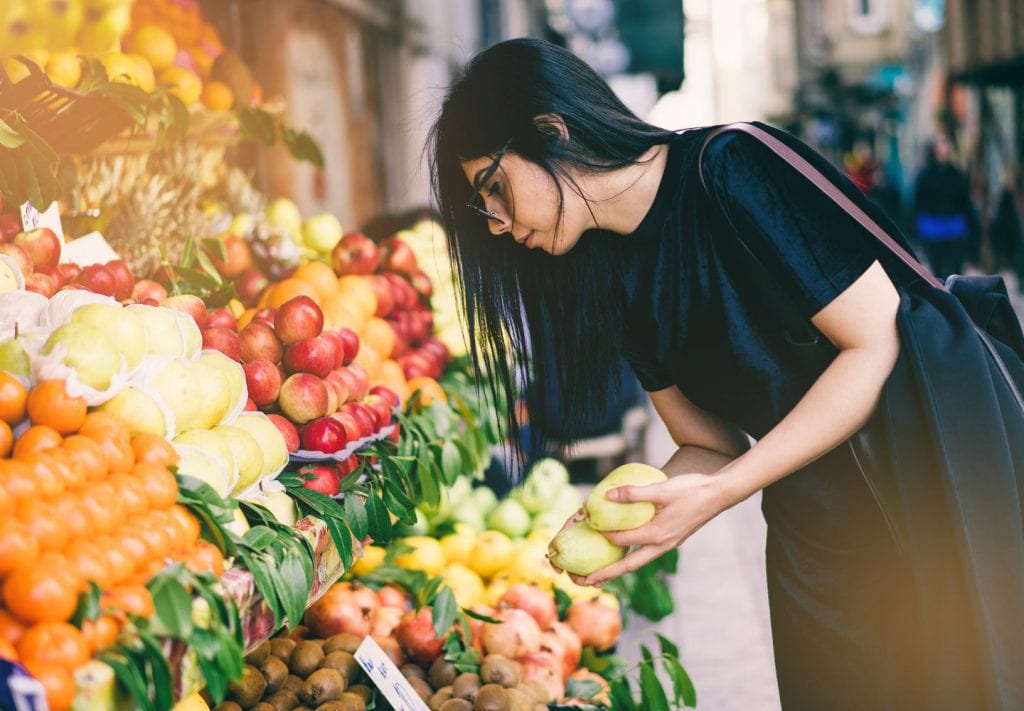When you're living in New York, expenses like fresh fruit and groceries can add up.