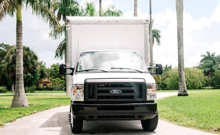 Hawaii moving with a rental truck