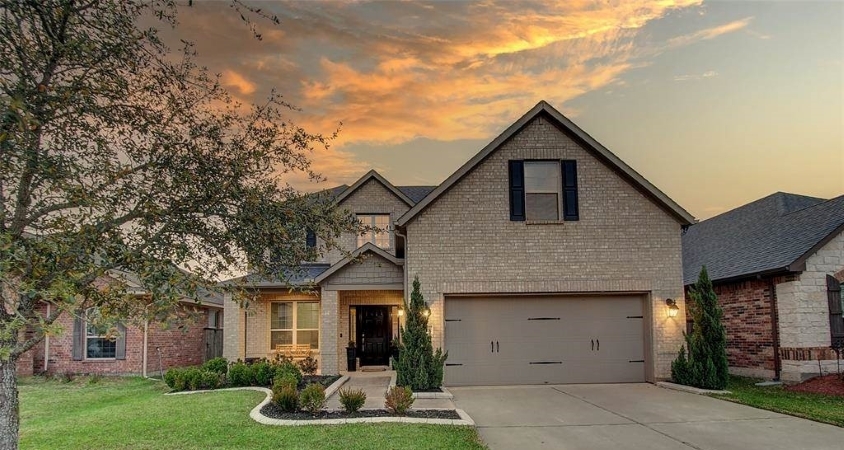 A large single-family home in a neighborhood in Katy, Texas — one of the best Houston suburbs.