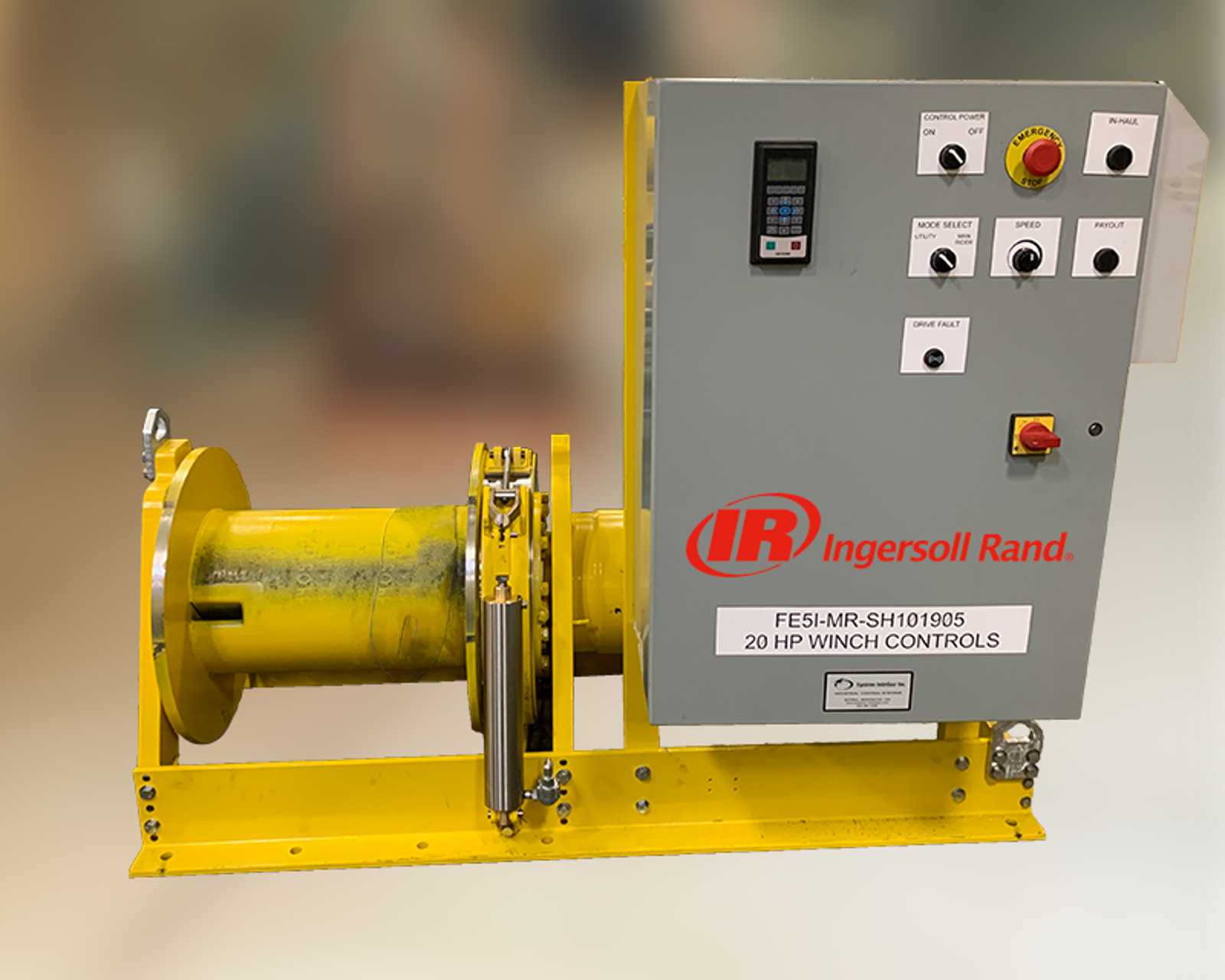 Electric winch fulcrum