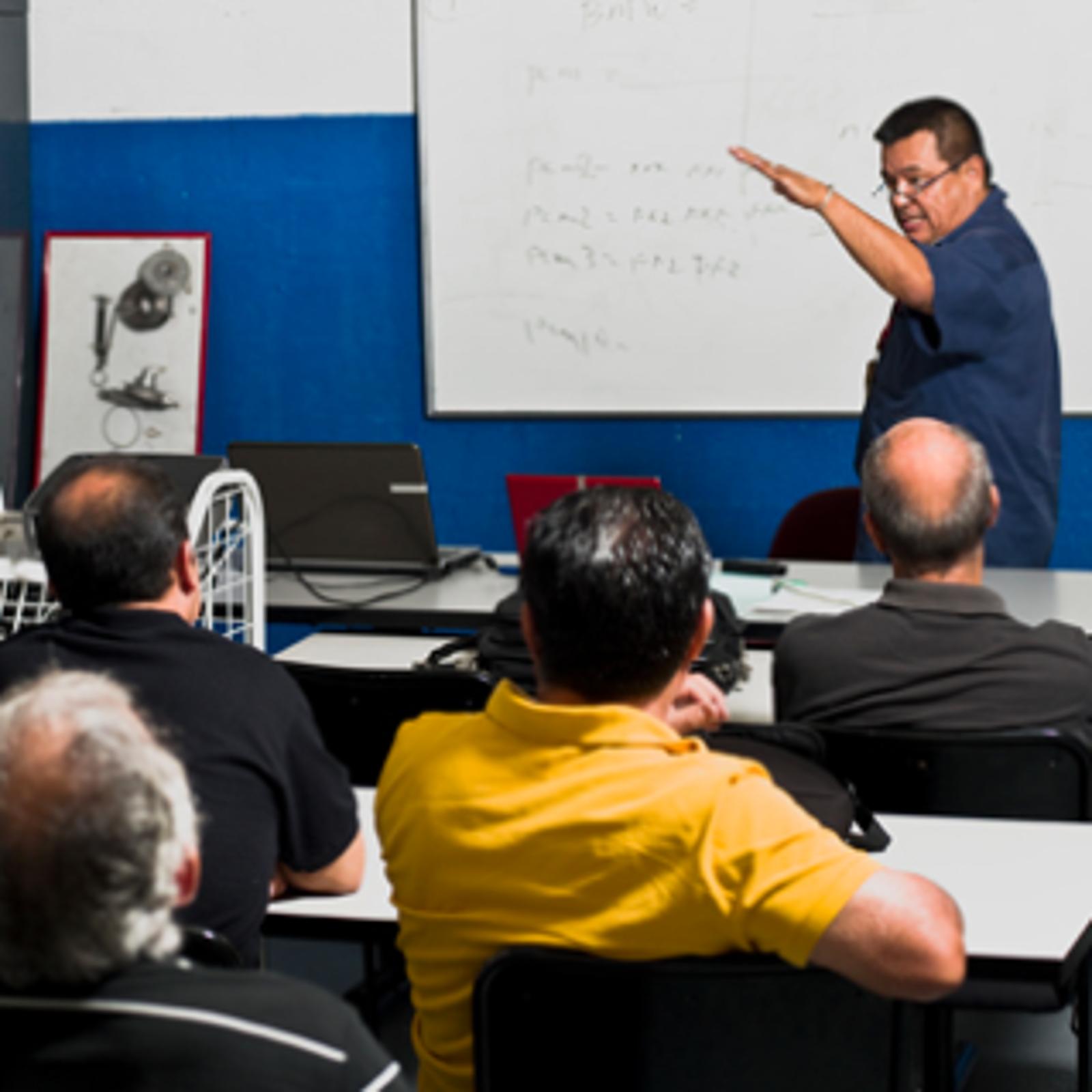 distributor-resources-distributor-training.png