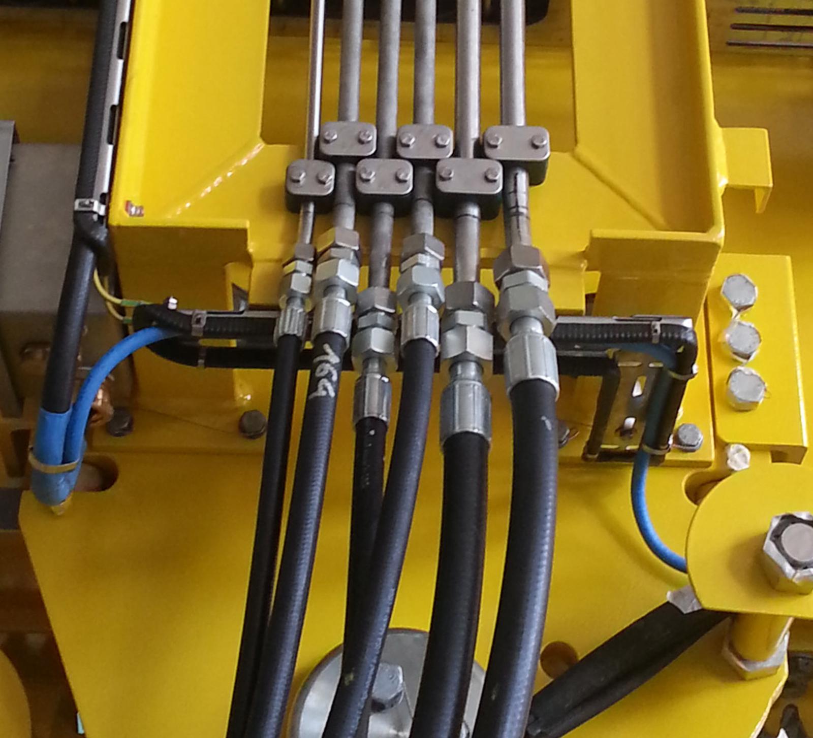 Hydraulic host kit