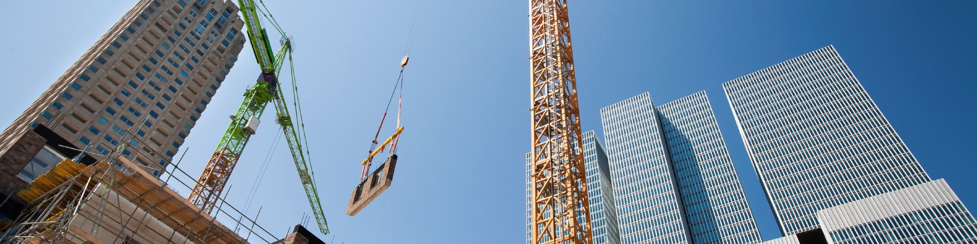 lifting equipment used in the construction industry