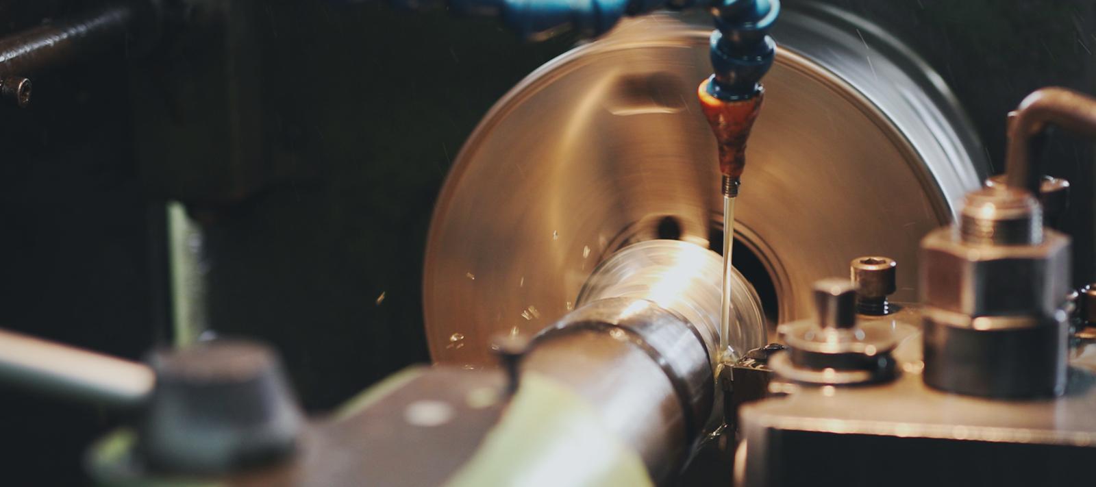 bg-lubrication-154368811.png