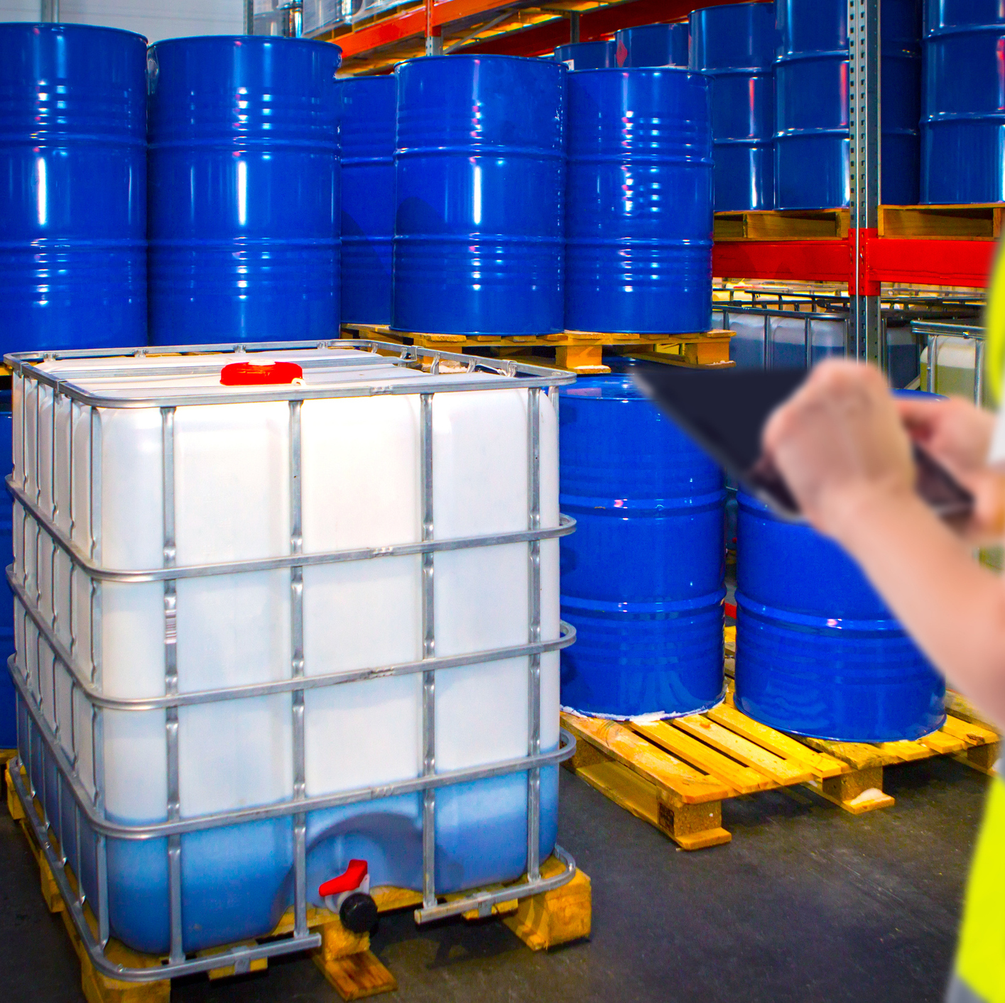 ibc-card-in-industry-hubs-for-your-chemical-transfer-challenges.jpg