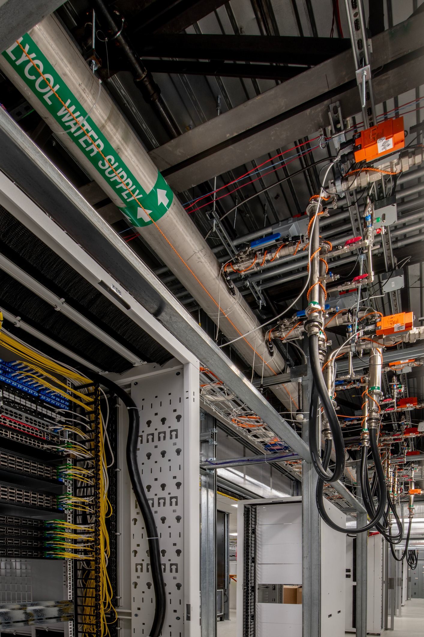 Data Center - cables and pipes
