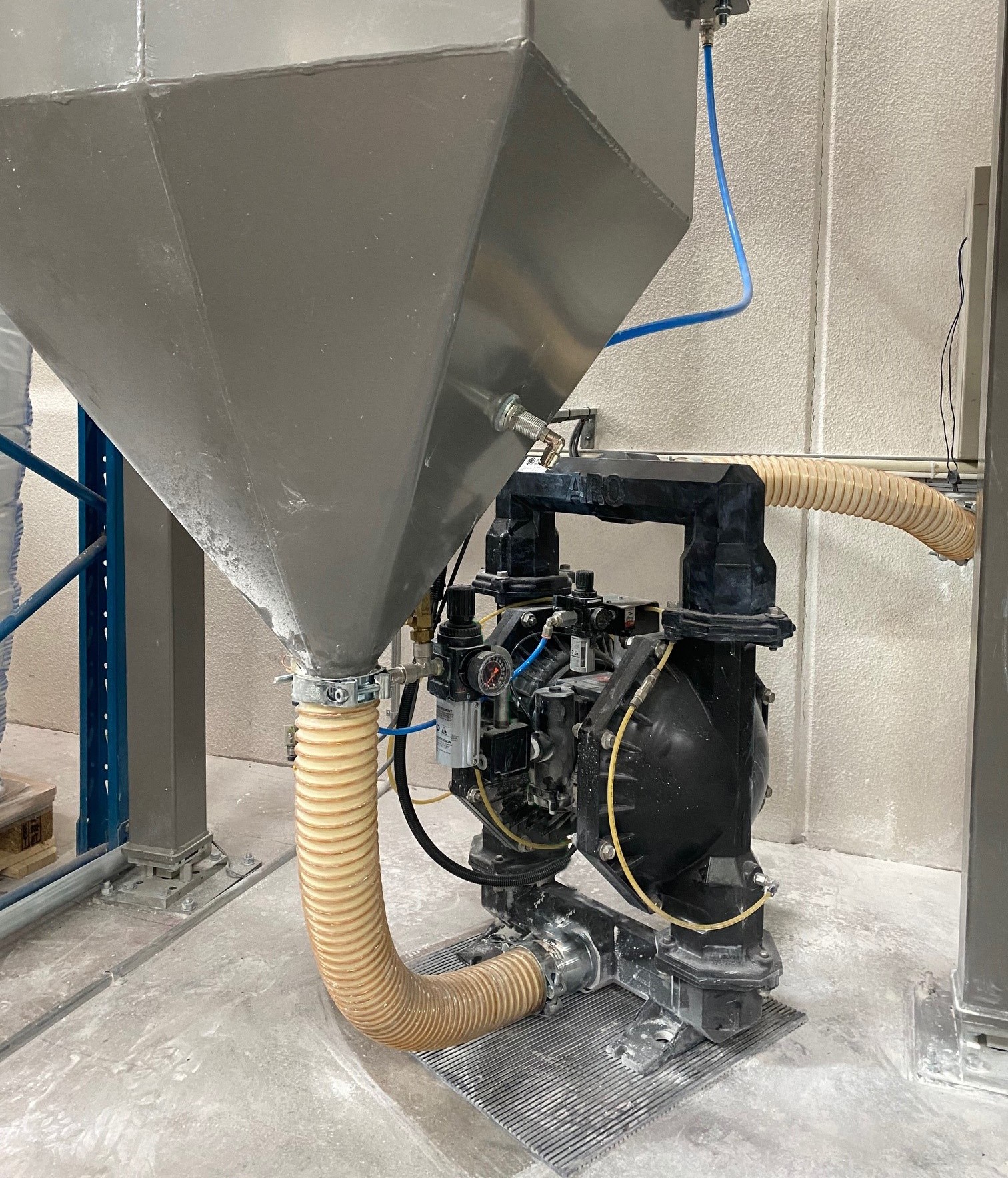 ARO Powder pump installed