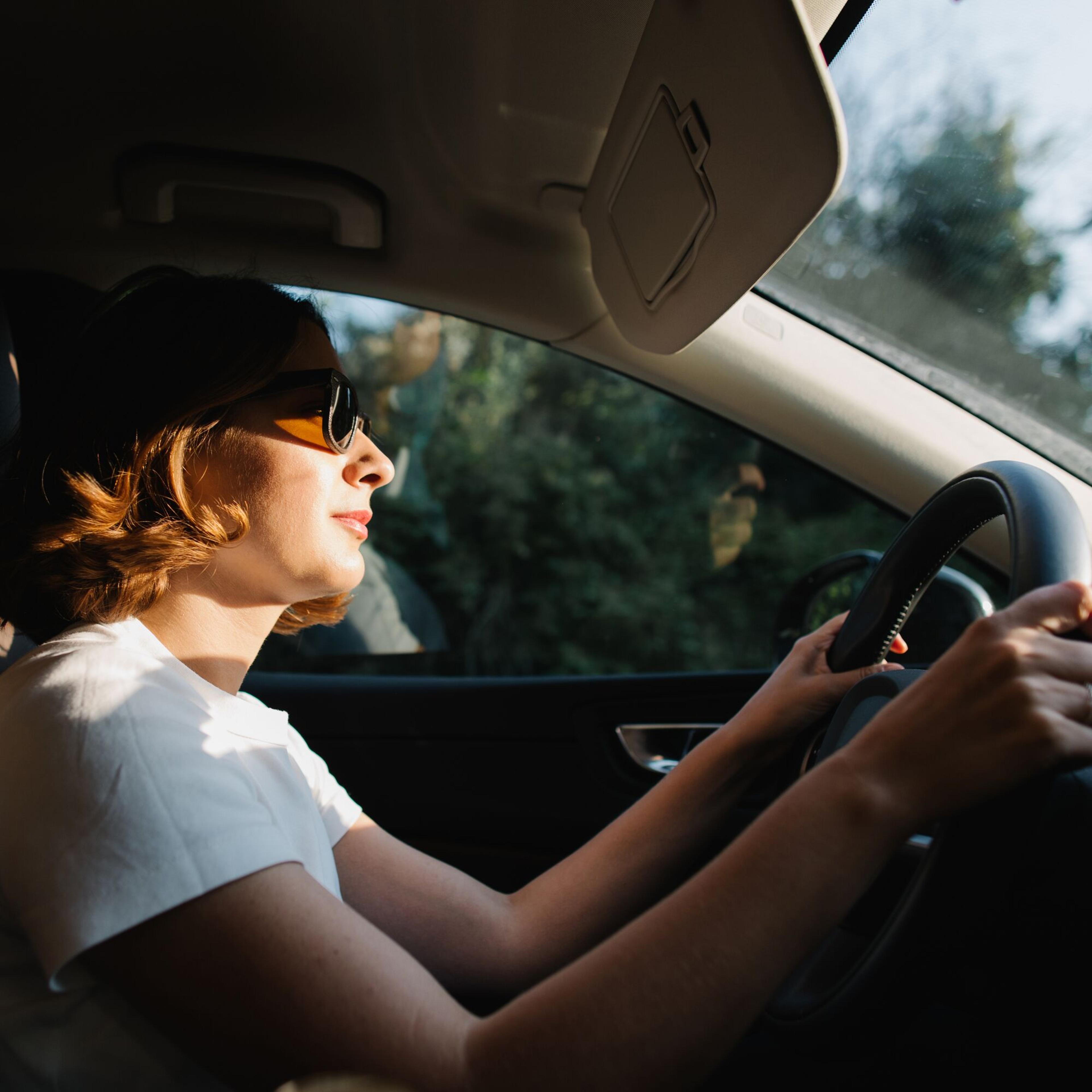 Women in Car Large Resolution.jpg
