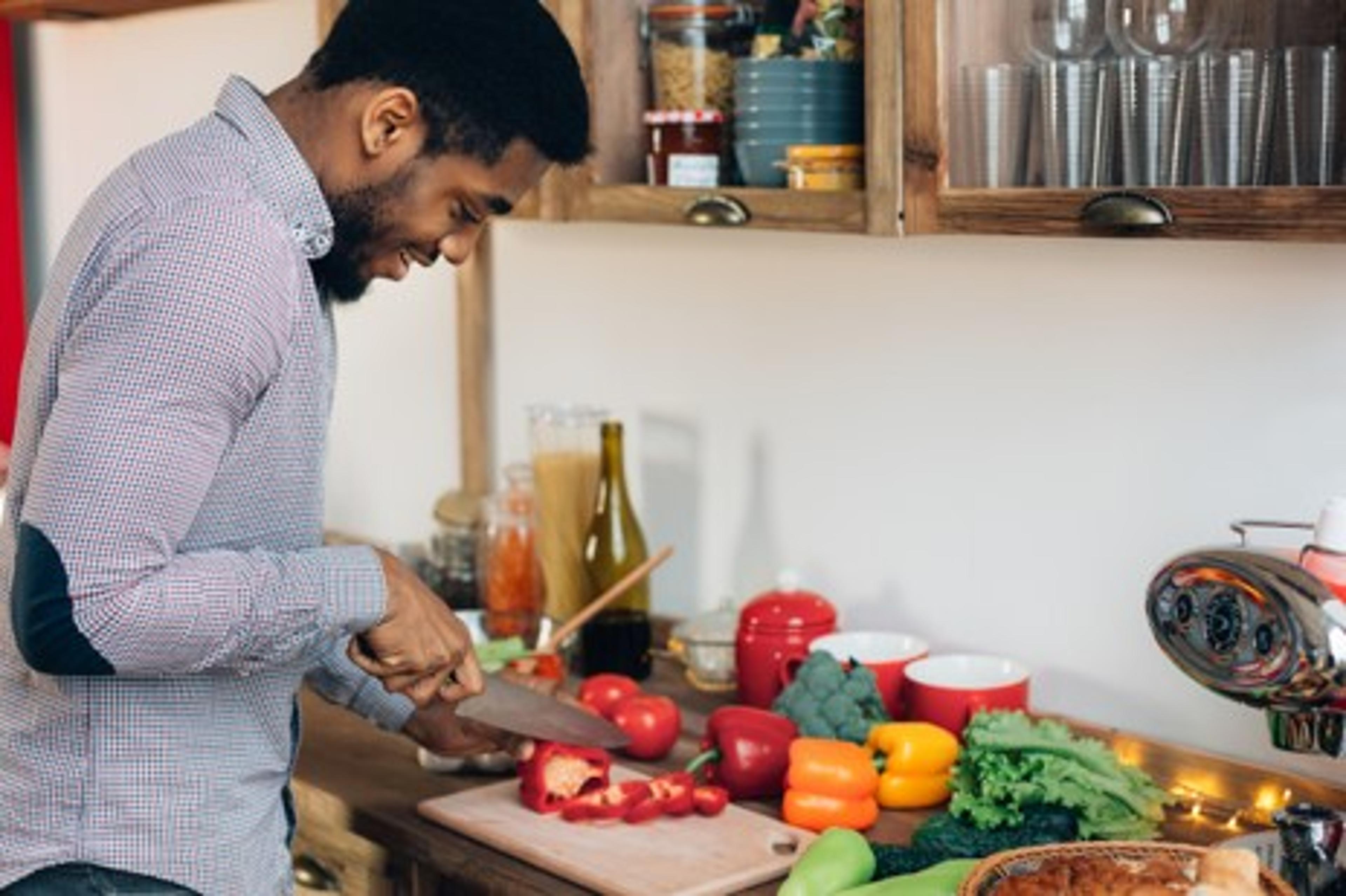 man-slicing-veggies.jpg