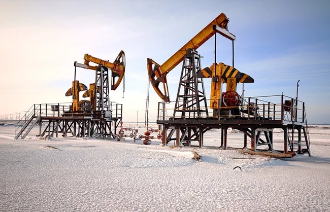 Oil and gas loading image 