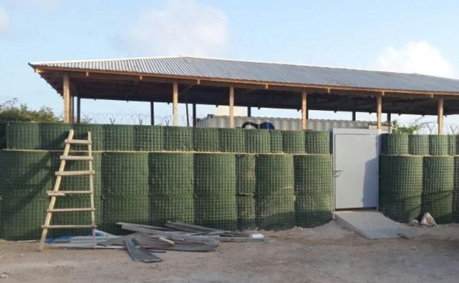 mobile-oxygen-filling-station-in-somalia-for-united-nations-ir-image-v1-195.jpg