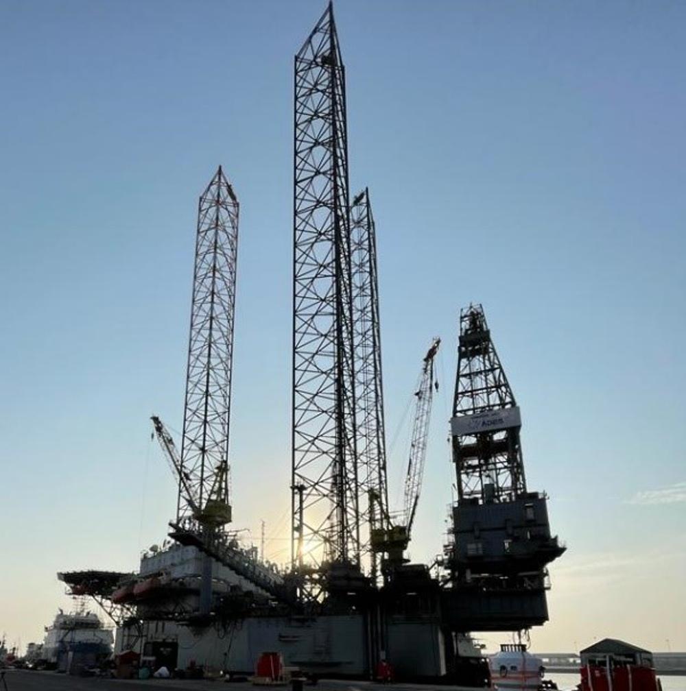 Oil Rig Pacifier Breathing Air Requirements | Offshore Oil Rigs | Mako