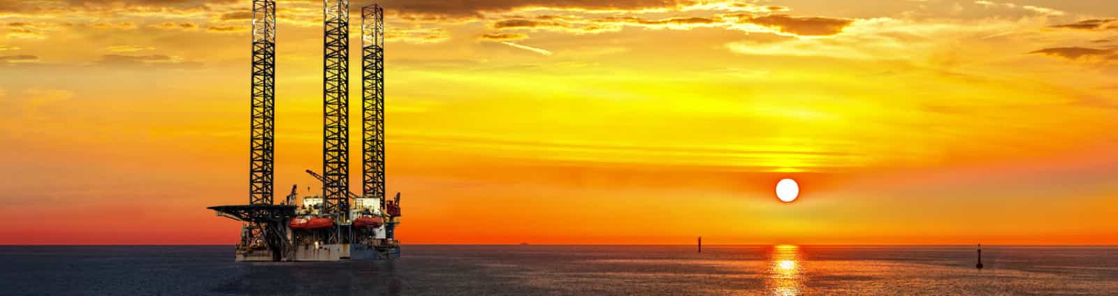 Mako Oil Rig Offshore Air Compressors Industry Page top banner