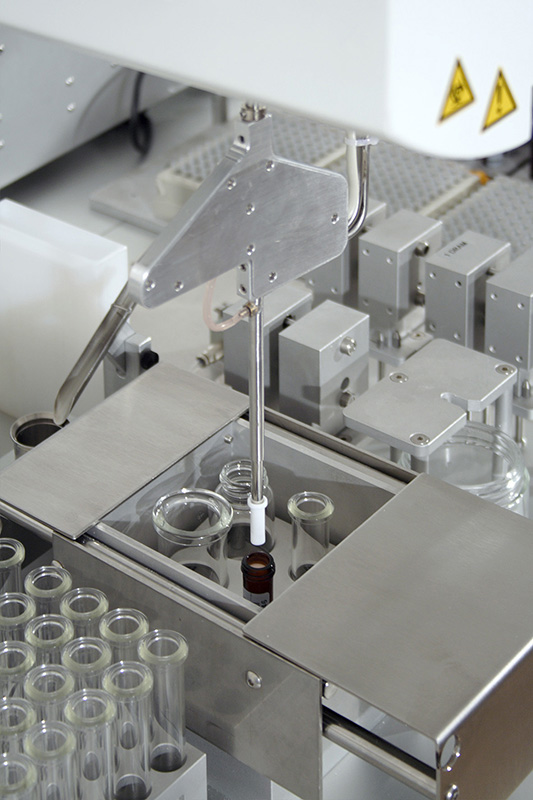 liquid and powder handling detail