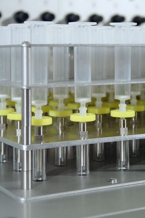 Solid Phase Extraction | Zinsser Analytic by Gardner Denver