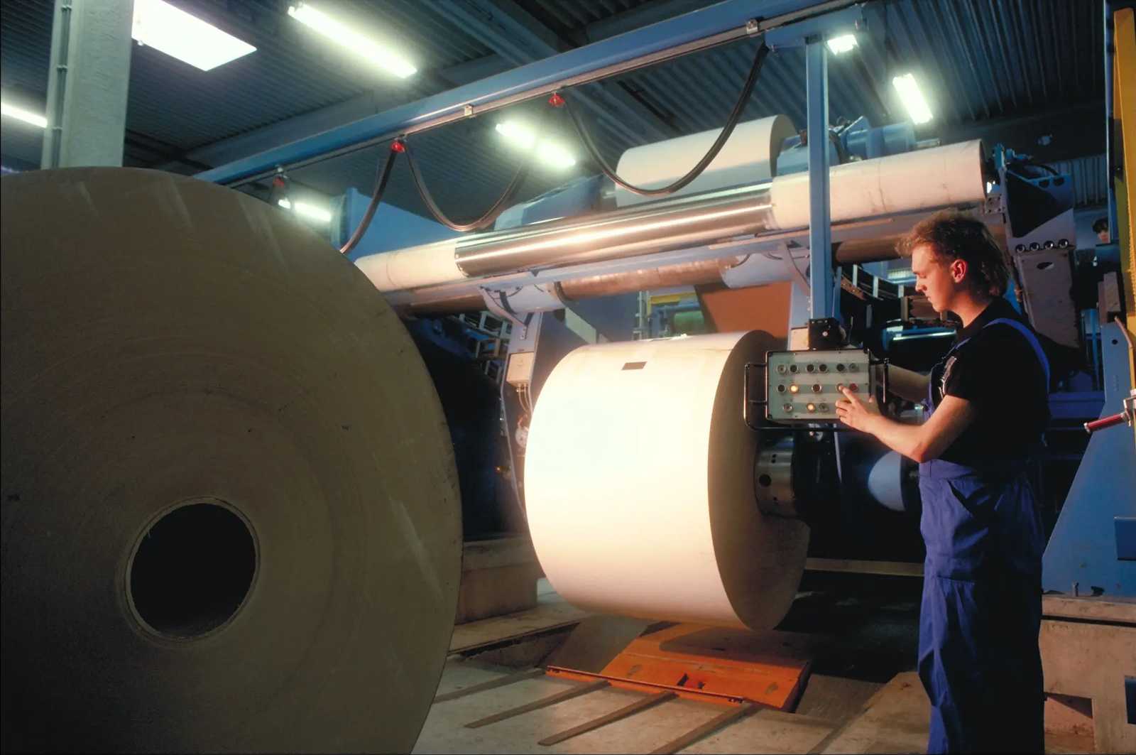 Industry Photo Pulp paper and printing pulp and paper photo compressor_Large