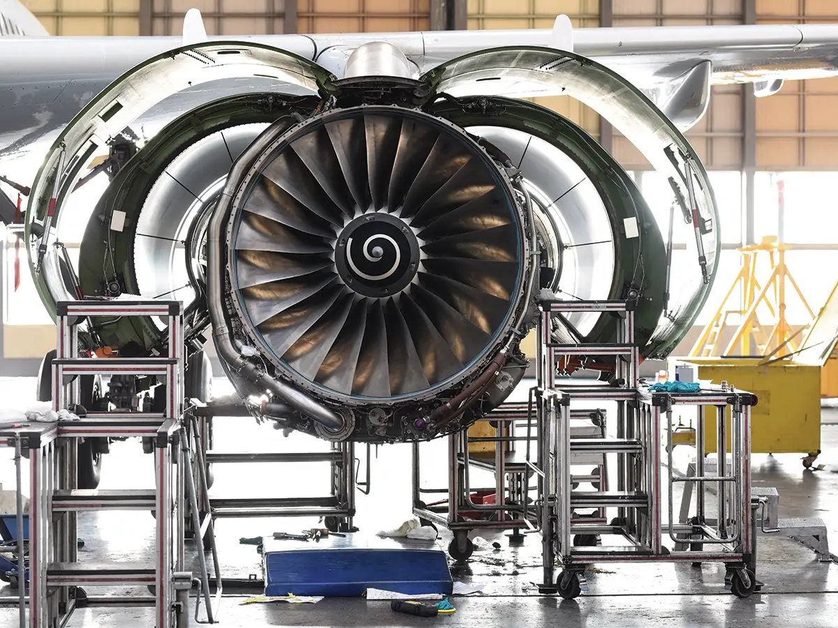 Compressed air applications for aerospace industry